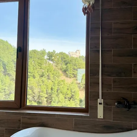 Currila 14 J Apartman *