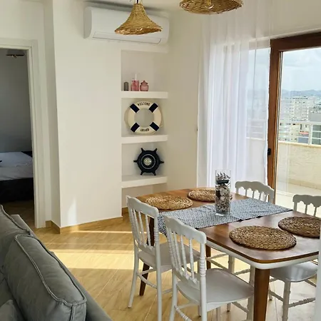 Apartment Currila 14 J